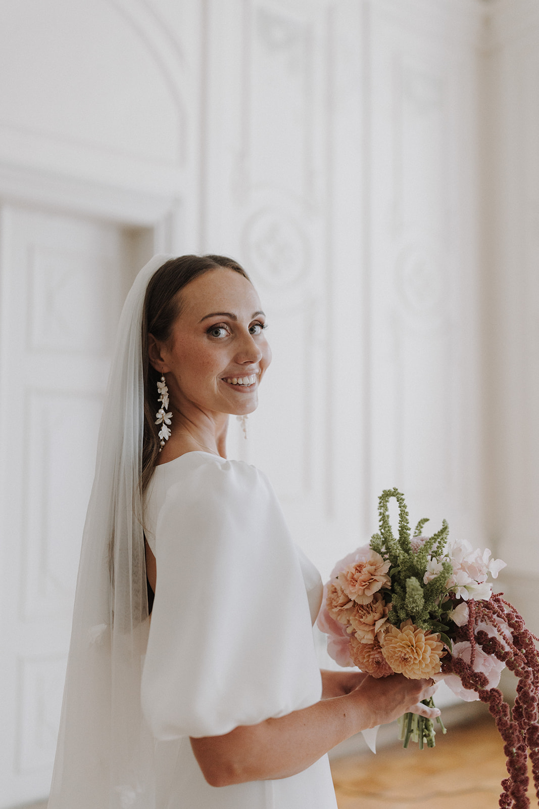 Destination Wedding Content creator berlin europe hochzeits video iphone