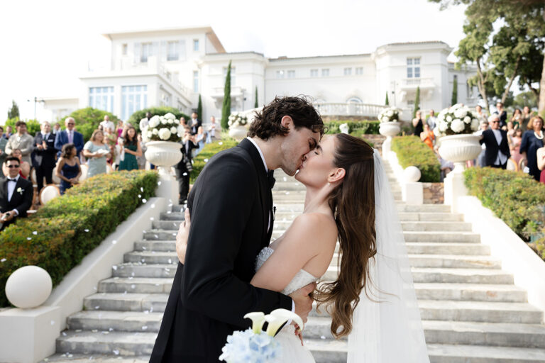 makeup artist hairstylist castel bay cote d'azur french riviera cannes destination wedding france