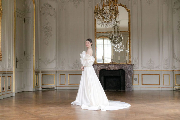 Hochzeit im Schlosshotel Grunewald editorial make-up sleek hair berlin